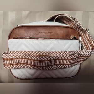 BOSTANTEN CROSSBODY PURSE WITH GUITAR ADJUSTABLE STRAP, NEW